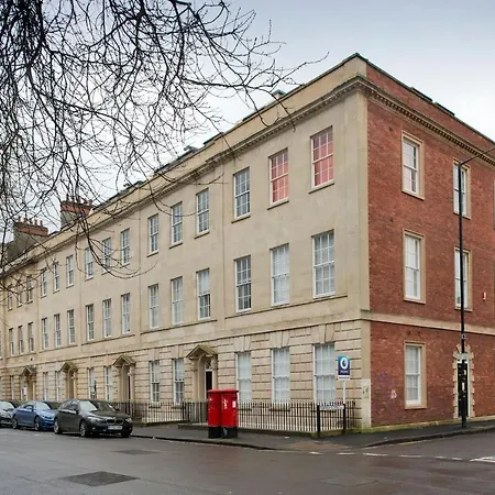 Fantastic 2 Bedroom Centre Bristol